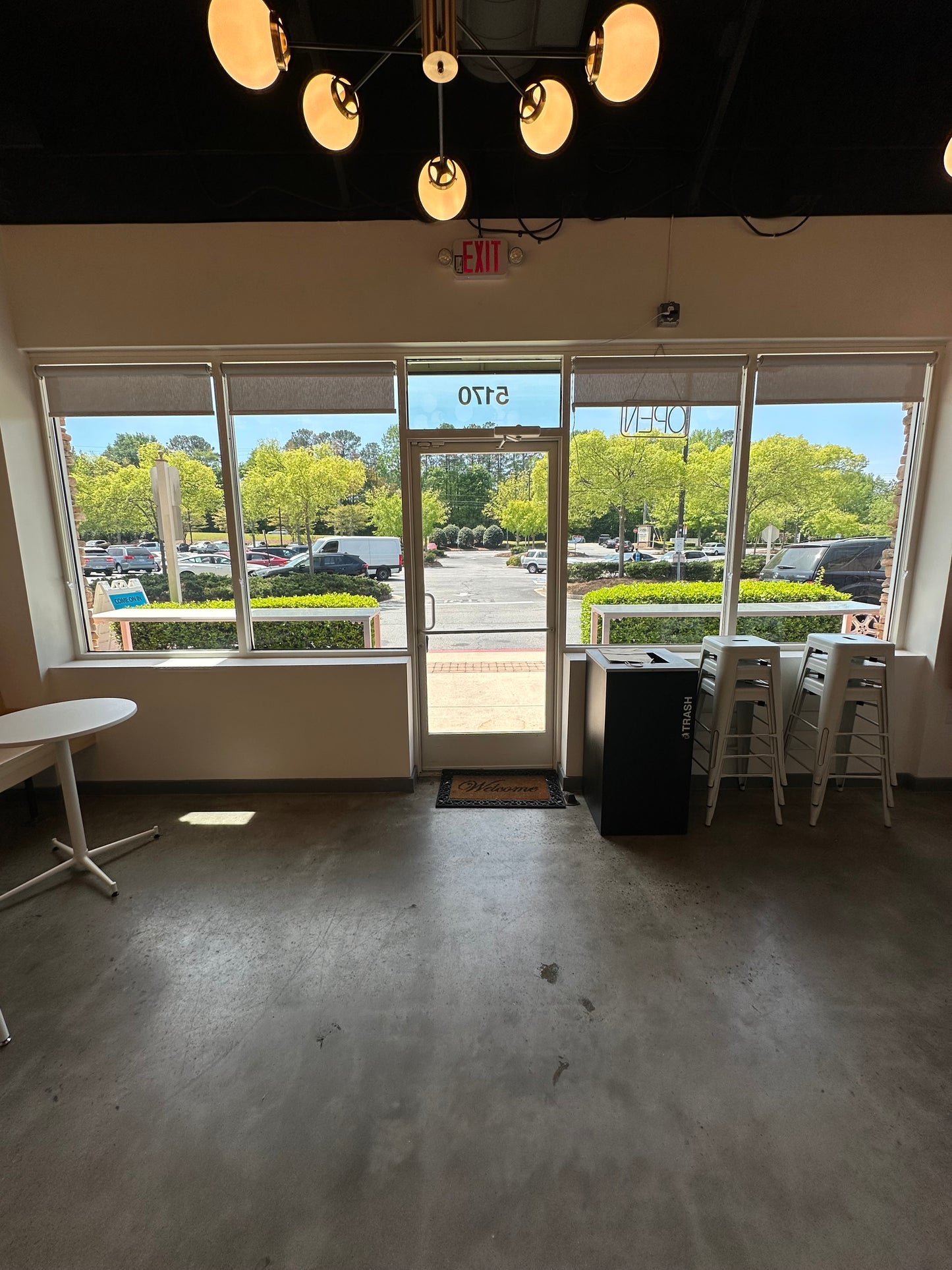 Dual Reflective Ceramic